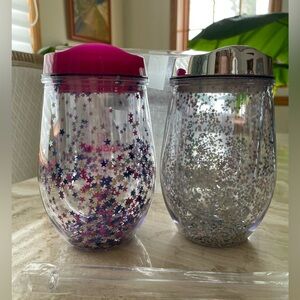 NEW *2* Glitter Cups with Straws 12 ounces